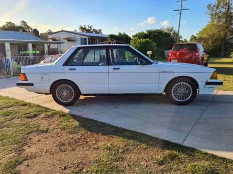 Nissan bluebird 1983